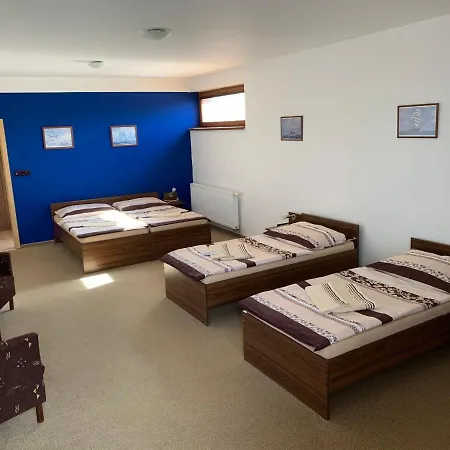 Hotel Marina Labe 3*
