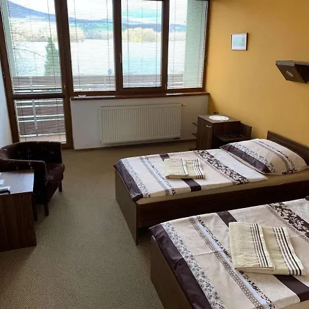 Marina Labe Hotel Pistany